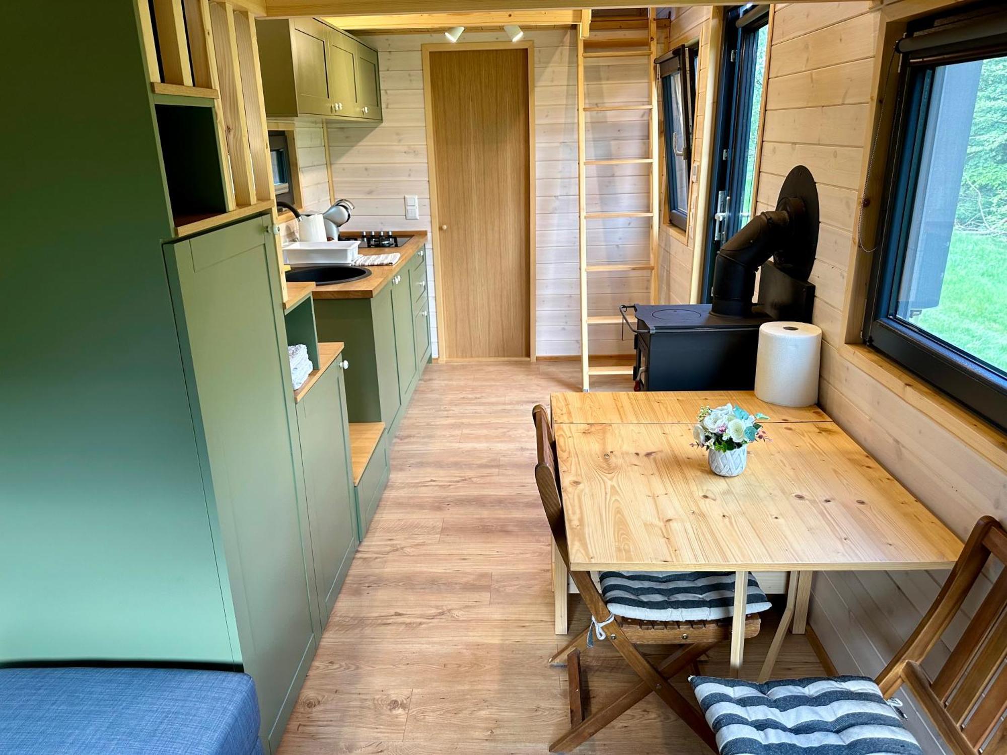 Chalet Tiny