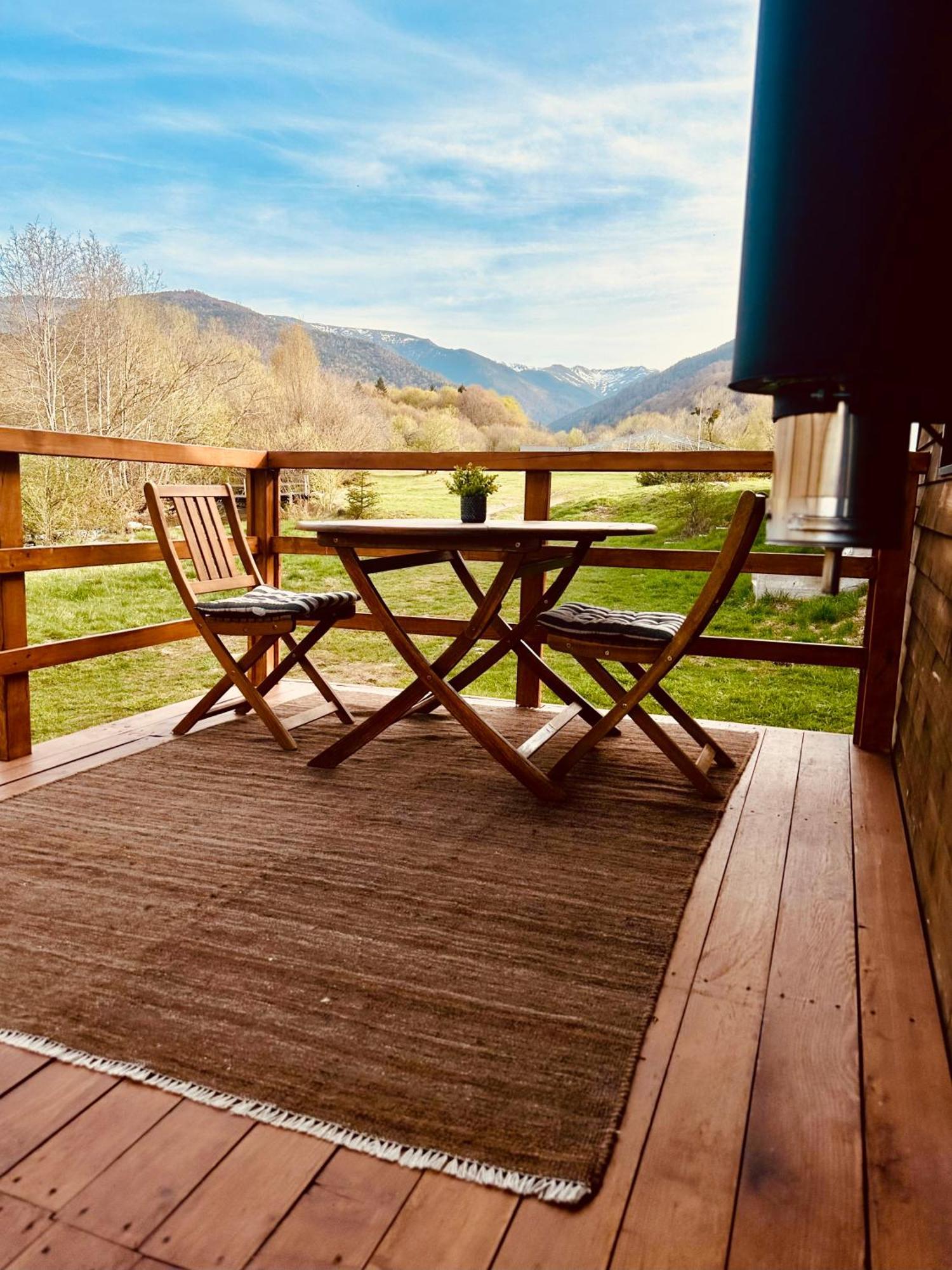 Chalet Tiny *