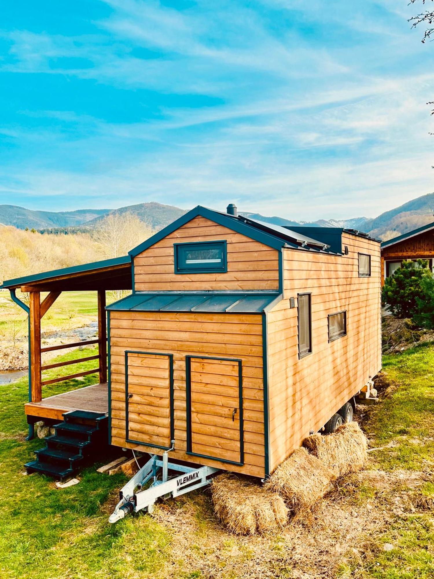 Chalet Tiny *